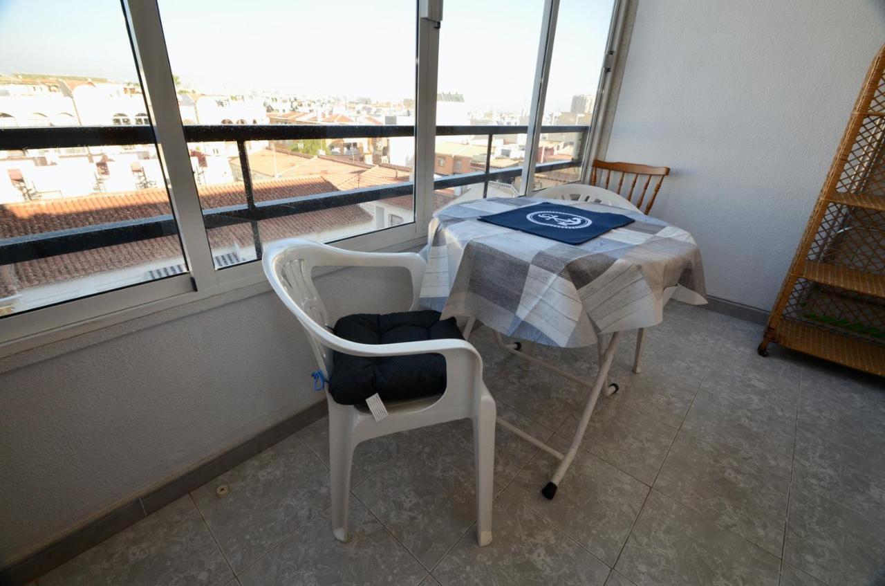 01 Calm Down And Relax Lejlighed Torrevieja Eksteriør billede